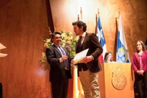 Clase Ejecutiva UC graduó a 1485 nuevos alumnos de sus programas de diplomado online