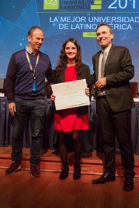 Clase Ejecutiva UC graduó a alumnos de Walmart de sus programas de diplomado online.